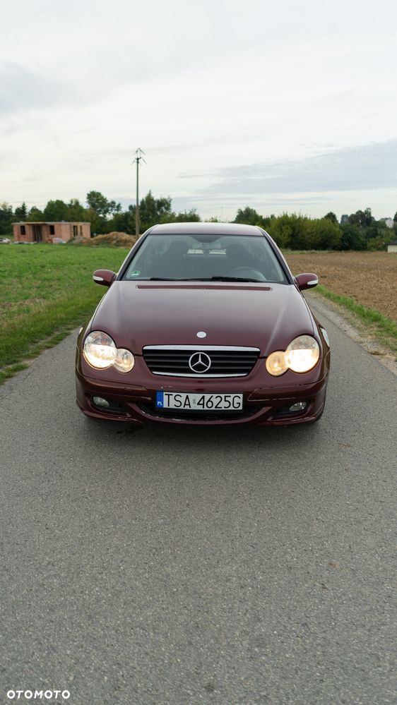 Mercedes-Benz Klasa C 180 Kompressor Starline - 3