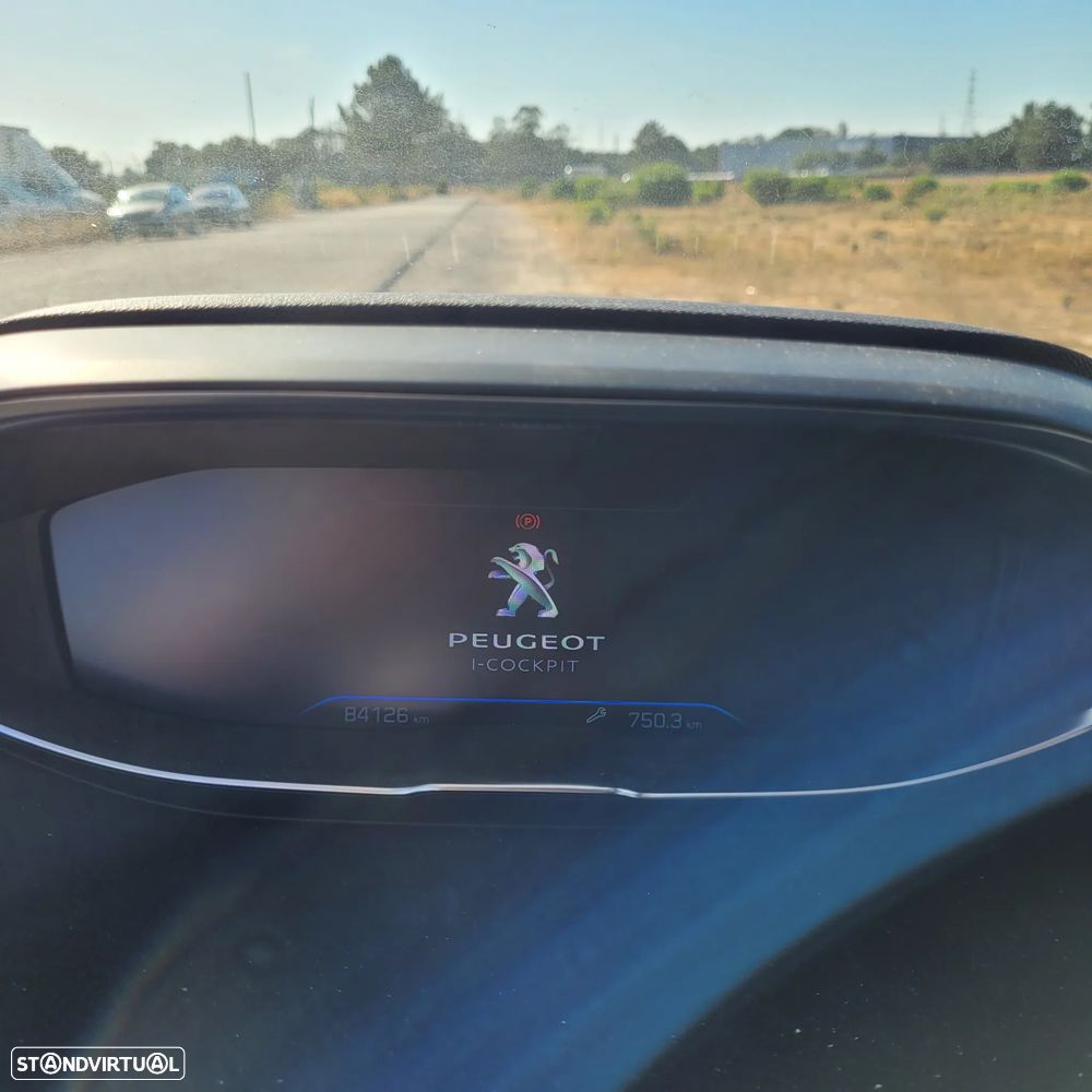 Peugeot 3008 1.5 BlueHDi Active - 9