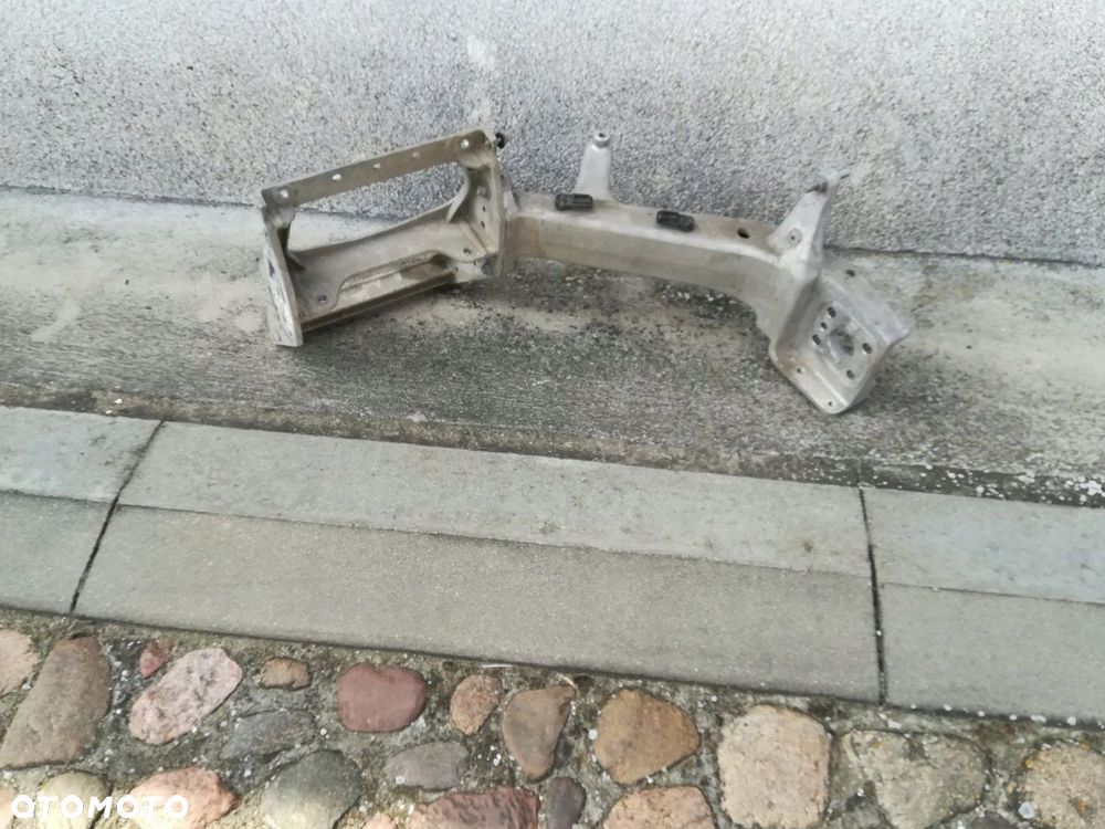 RENAULT RANGE GAMA D MOCOWANIE ZDERZAKA STOPNIA L - 2