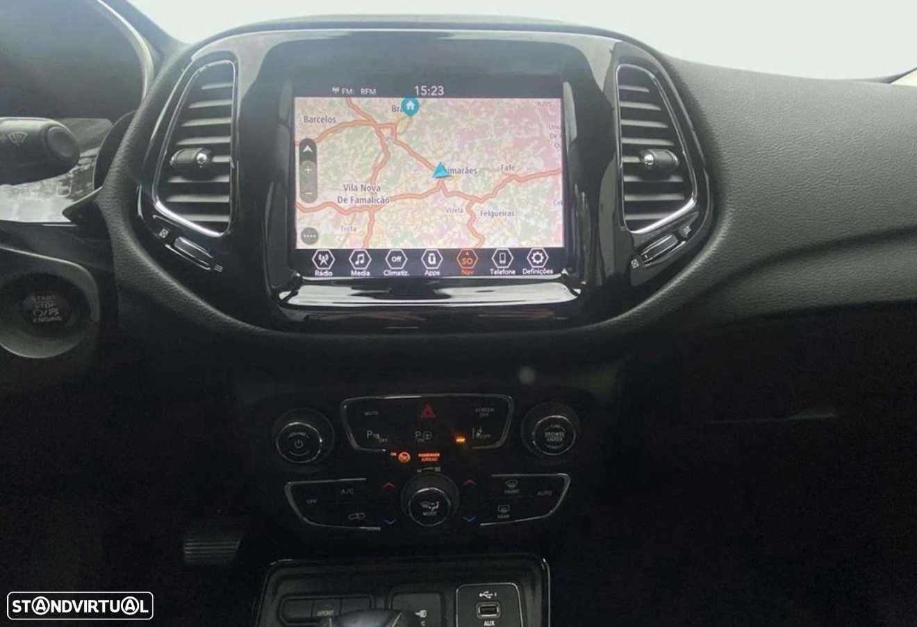 Jeep Compass 1.3 T Limited DCT - 13