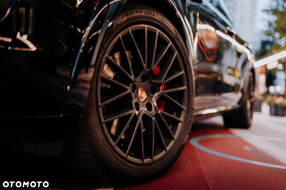 Porsche Cayenne GTS - 3