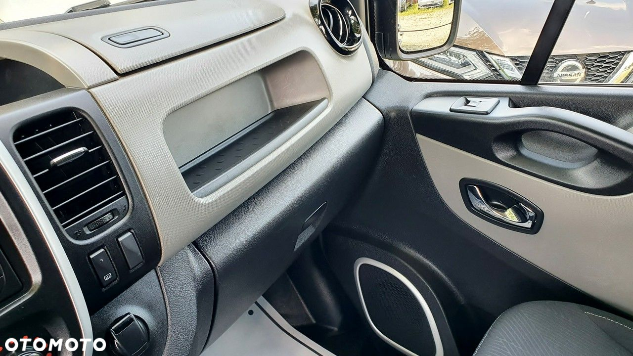 Renault Trafic - 30