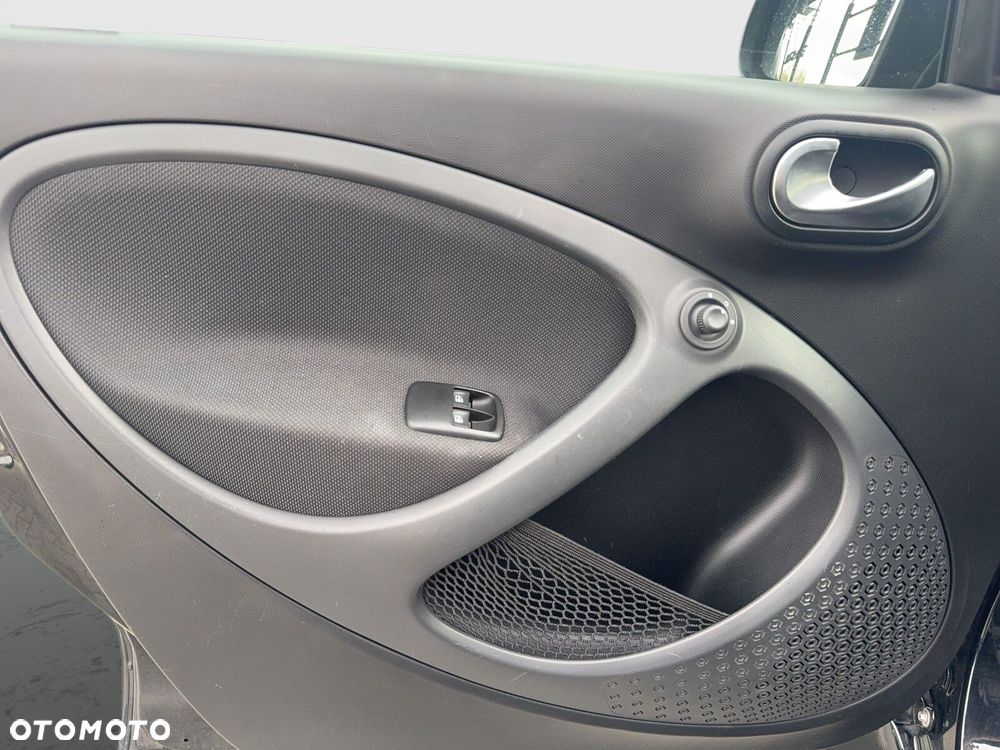 Smart Forfour electric drive passion - 16