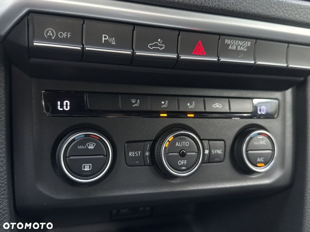 Volkswagen Amarok 3.0 V6 TDi 4MOTION Aventura - 26