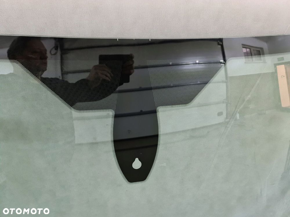 SZYBA PRZEDNIA CZOŁOWA FORD KUGA PO 2012 ROKU - 2