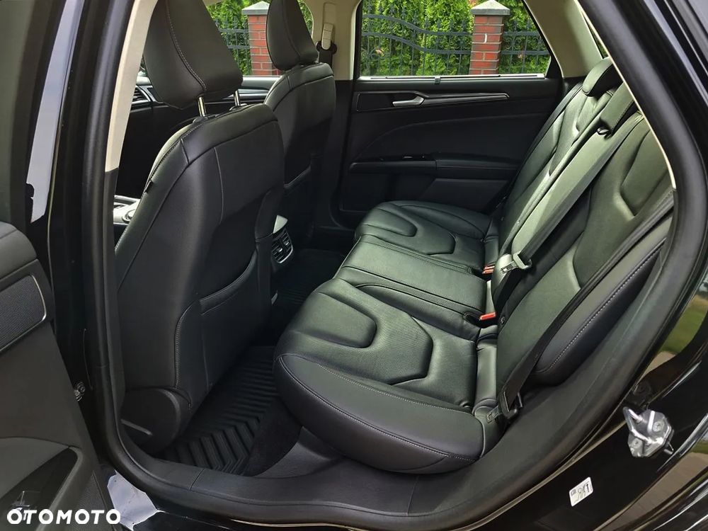 Ford Mondeo 2.0 Hybrid Executive Plus - 7