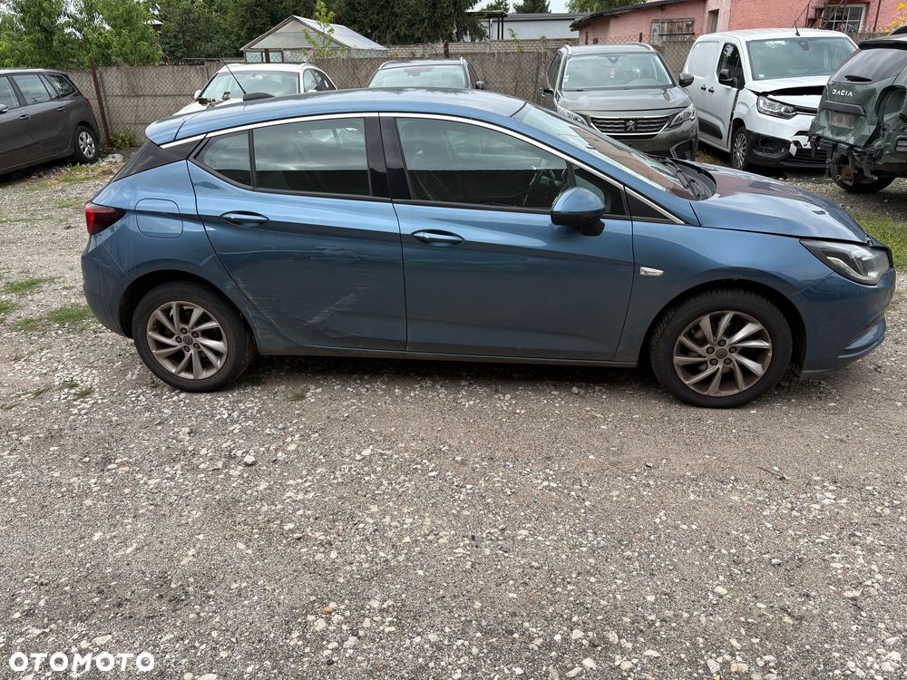 Opel Astra 1.6 D (CDTI) Innovation - 3