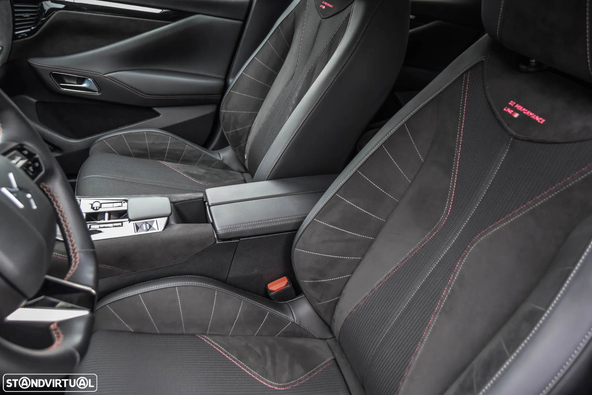 DS DS4 4 1.2 PureTech Performance Line EAT8 - 12