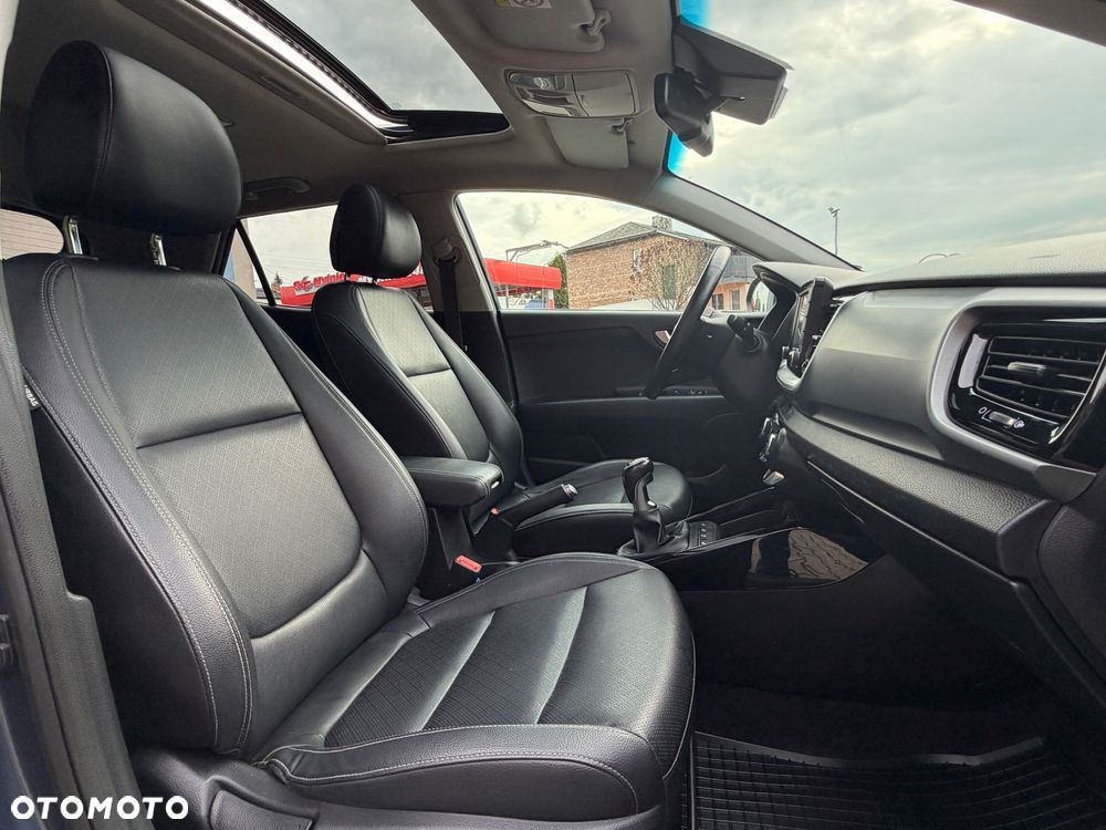 Kia Stonic 1.6 CRDi Platinum Edition - 27