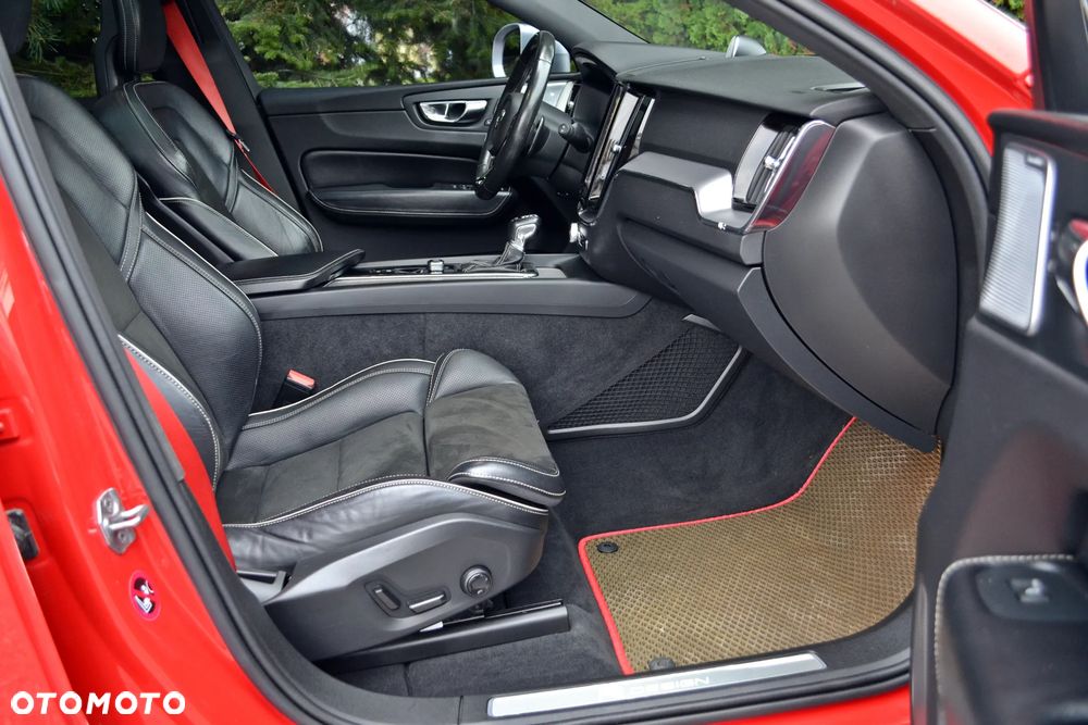 Volvo XC 60 - 25