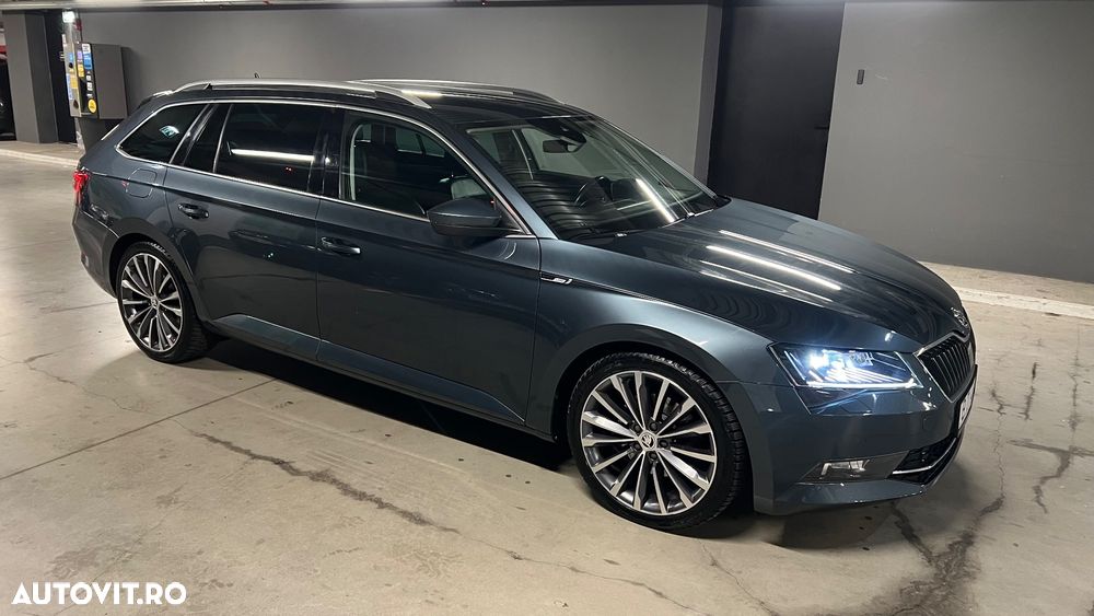 Skoda Superb Combi 2.0 TDI DSG SportLine - 3