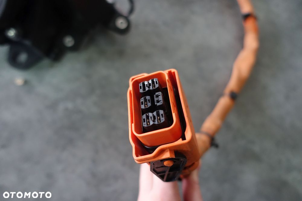 ŁADOWARKA KABEL AUDI E-TRON Q5 4M8971093 - 3