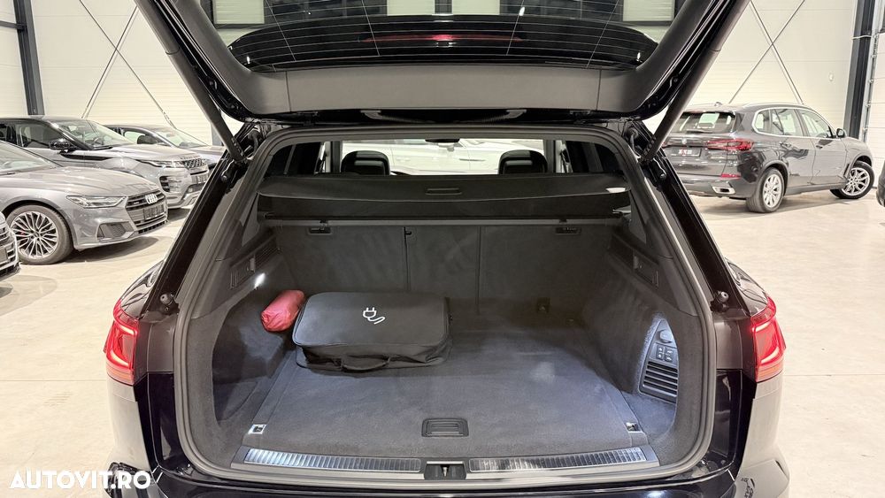 Volkswagen Touareg V6 TSI eHybrid PHEV Elegance - 19