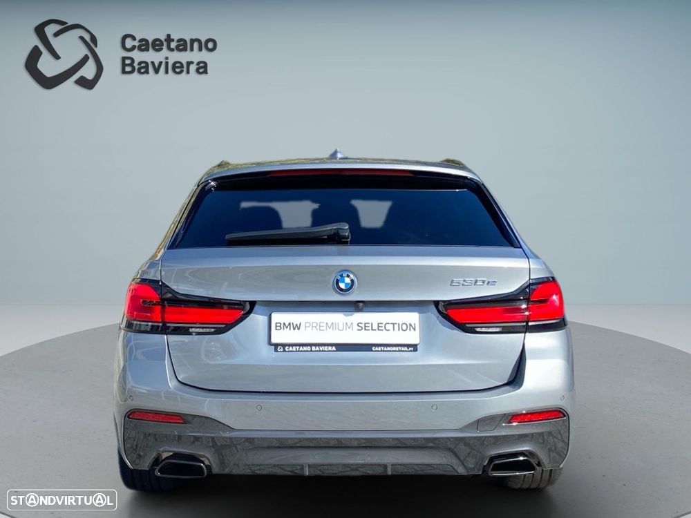 BMW 530 e Pack Desportivo M - 24