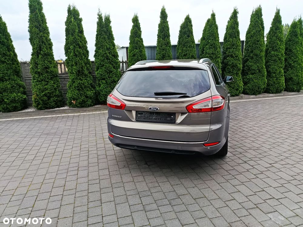 Ford Mondeo 2.0 TDCi Titanium - 17