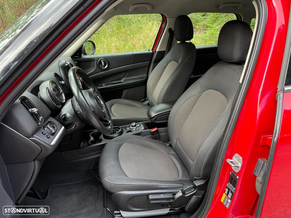 MINI Countryman Cooper SE ALL4 Auto - 14