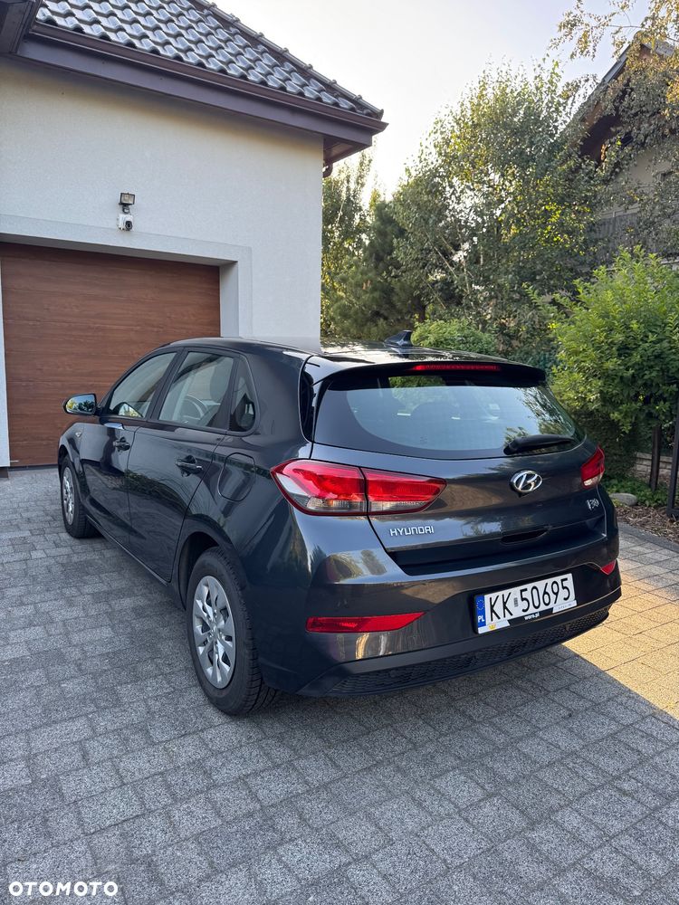 Hyundai i30 1.5 DPI Classic + - 1