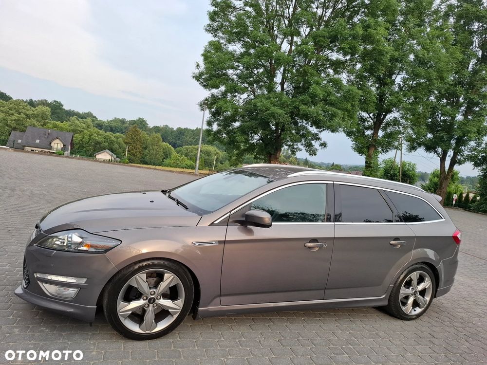 Ford Mondeo 2.0 T Titanium S - 14