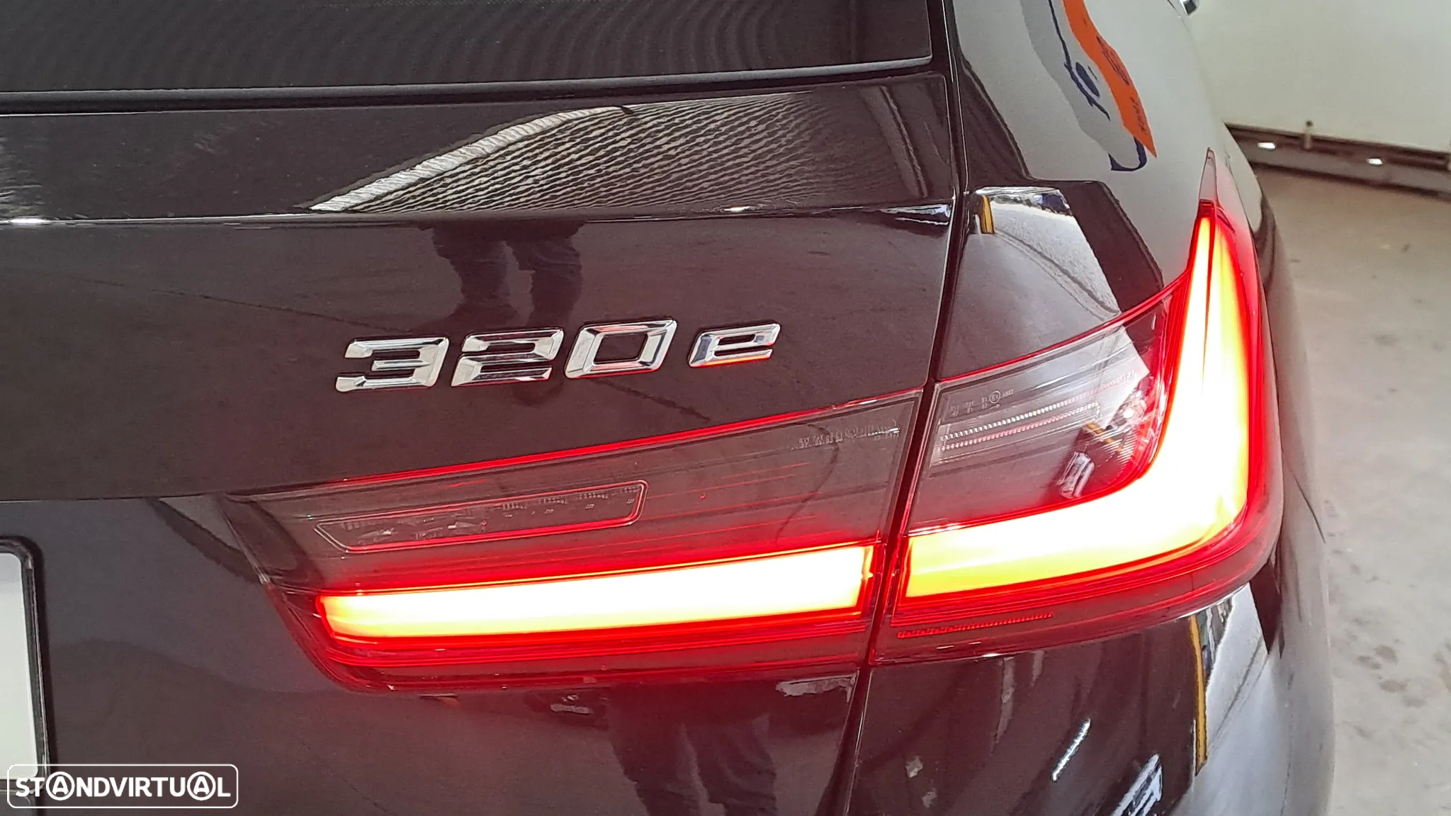 BMW 320 e Touring Auto - 10