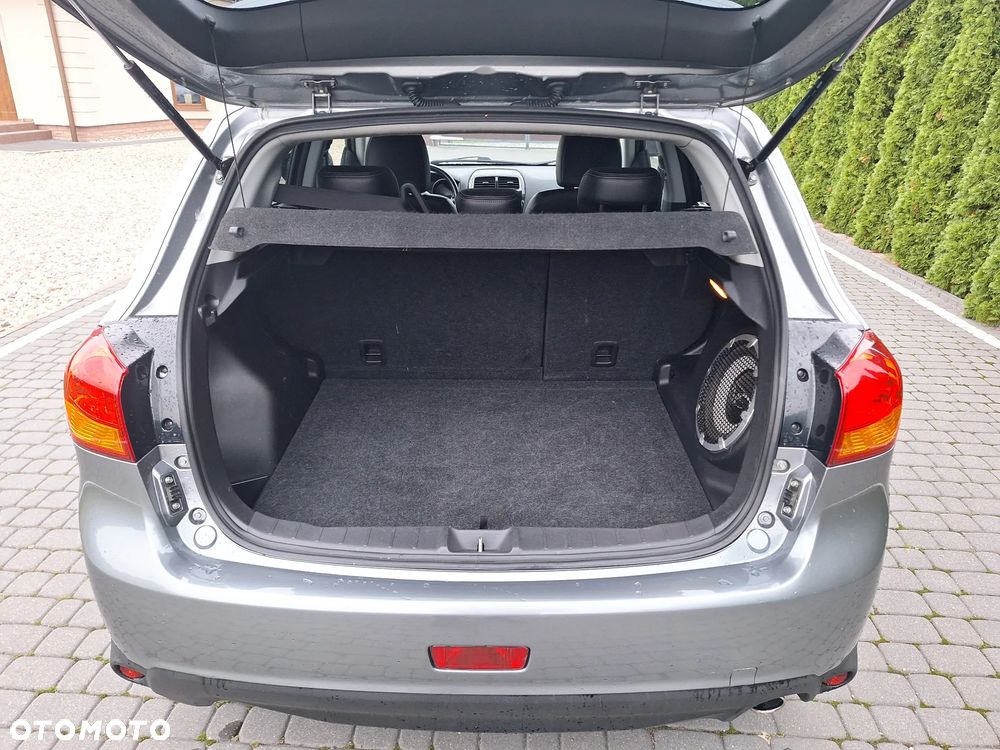 Mitsubishi ASX - 9