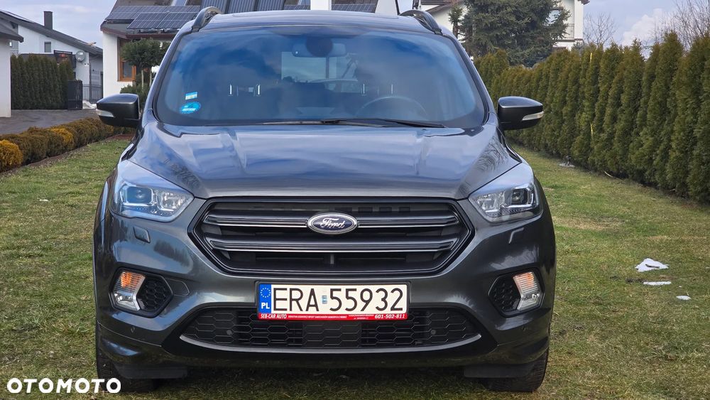 Ford Kuga 2.0 TDCi 4x4 ST-Line - 4