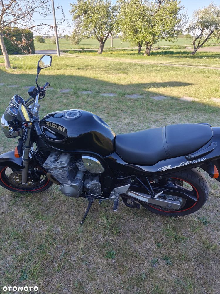 Suzuki Bandit - 2