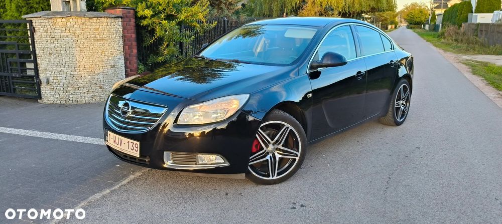 Opel Insignia 1.8 Sport - 1
