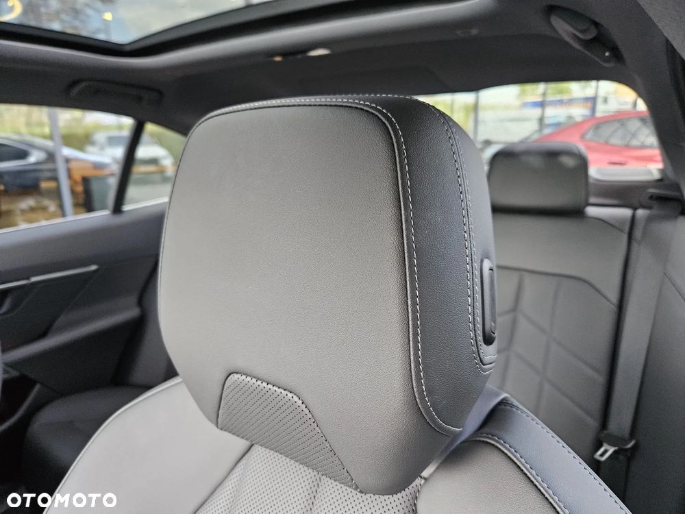 BMW Seria 5 530e PHEV - 17