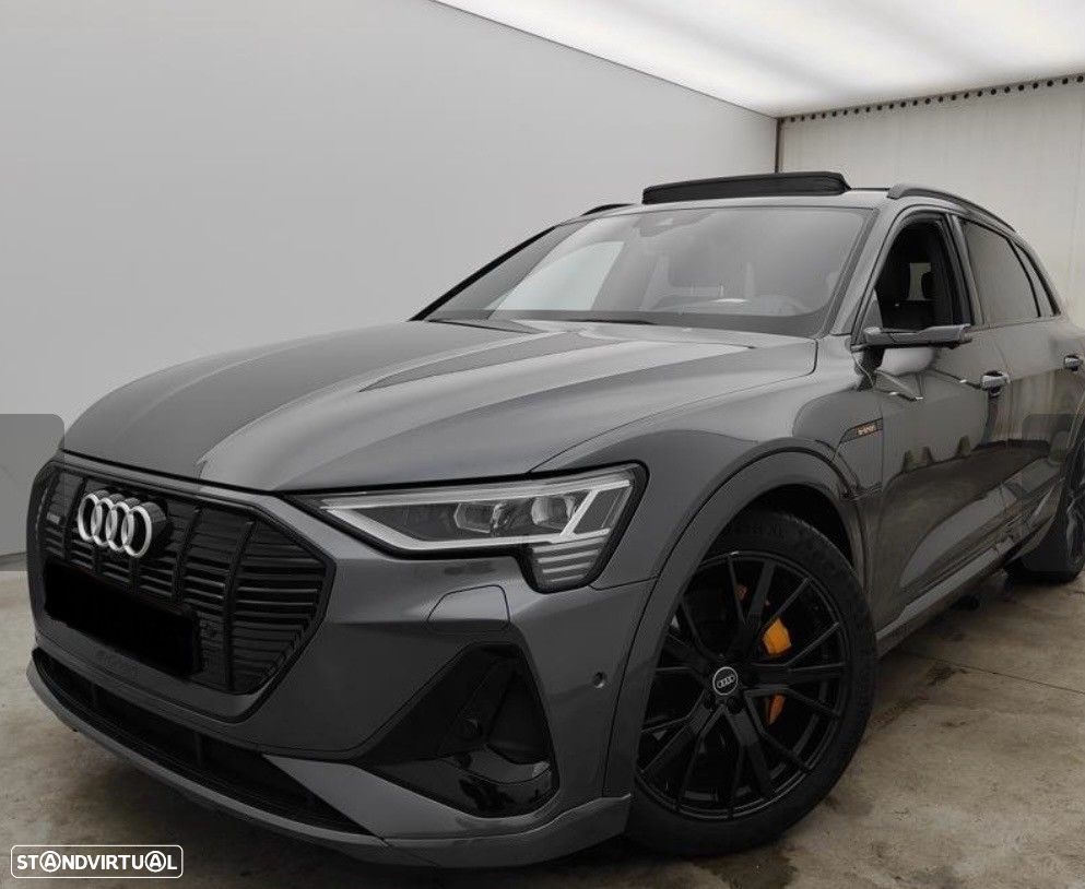 Audi e-tron 55 quattro S line - 1