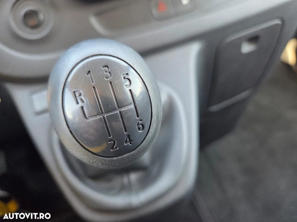 Opel Vivaro L2H1 - 20