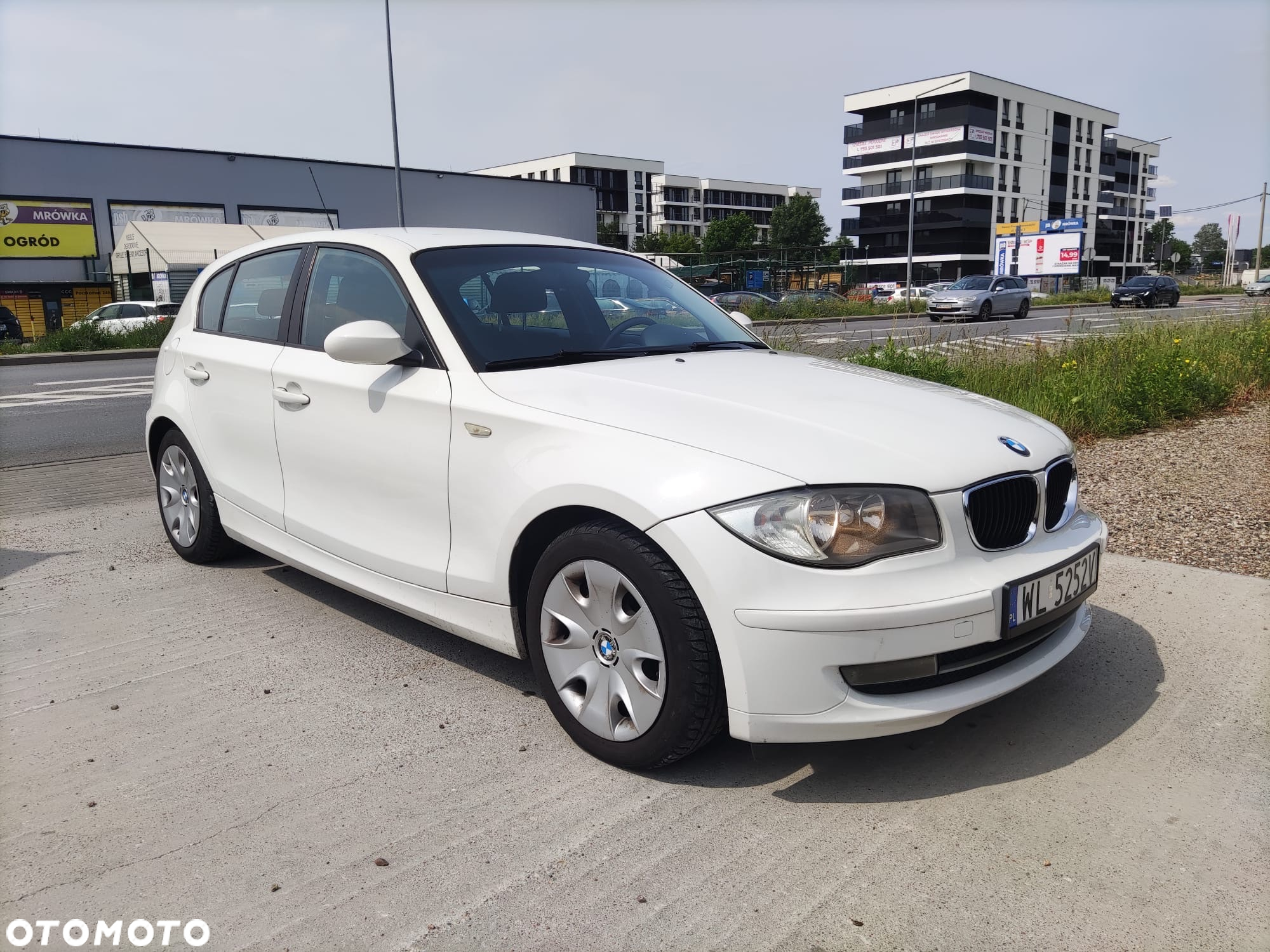 BMW Seria 1 116i - 10