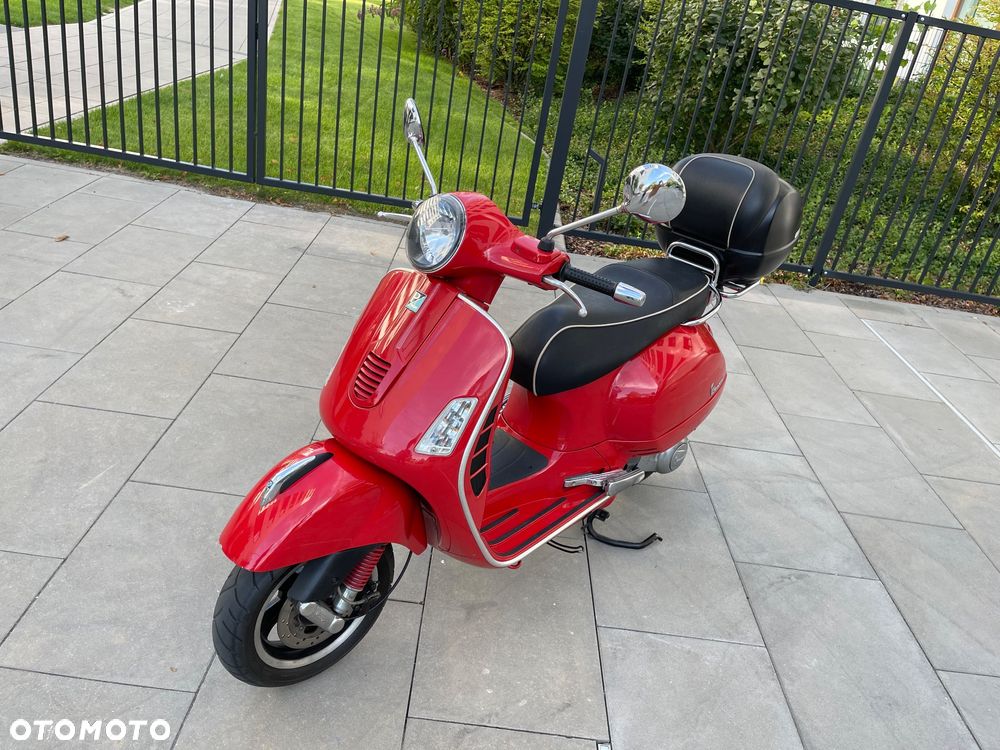 Vespa GTS - 5