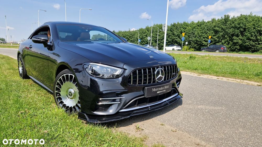 Mercedes-Benz Klasa E 220 d Coupe 4-Matic AMG - 11