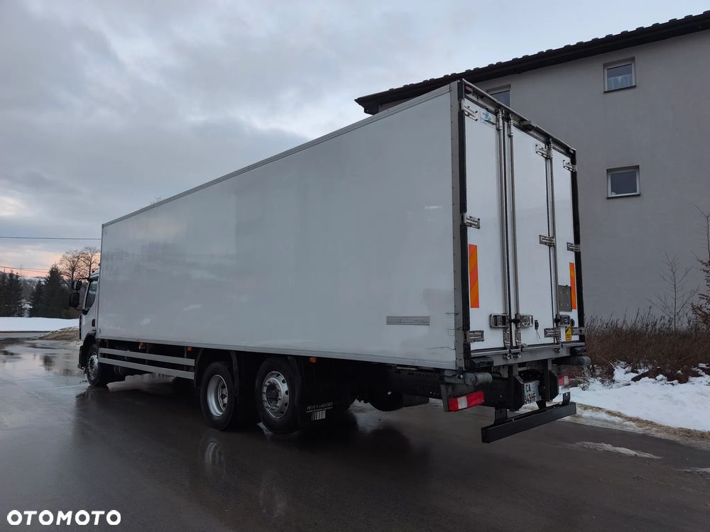 Renault PREMIUM 26.380 6X2 CHŁODNIA IZOTERMA 23 PALETY - 3