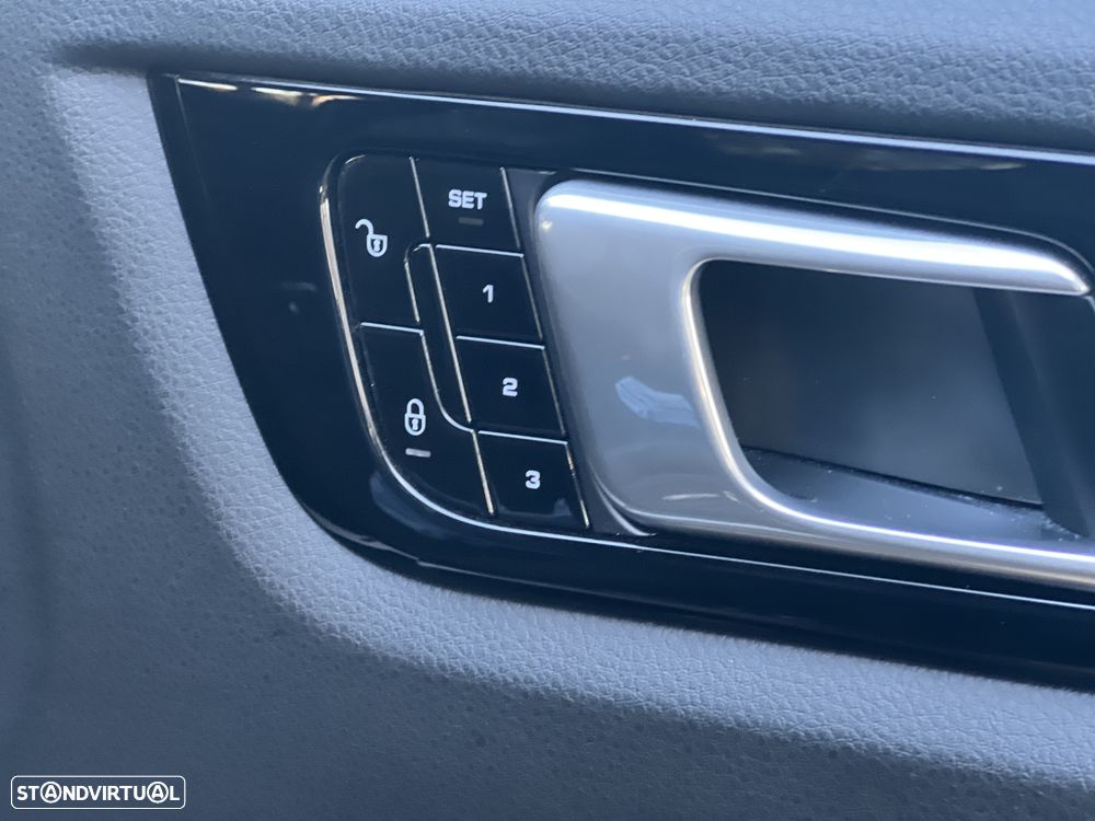 Porsche Cayenne S - 26