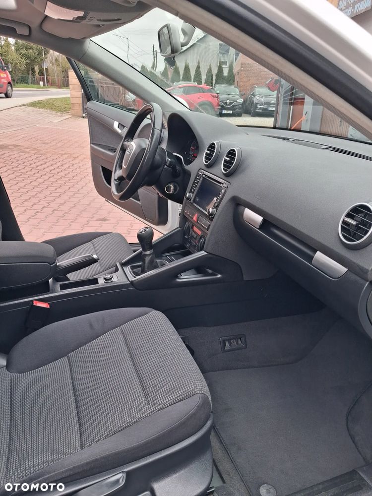 Audi A3 Sportback - 10