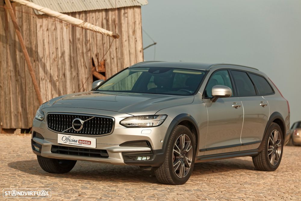 Volvo V90 Cross Country D5 AWD Geartronic Pro - 11