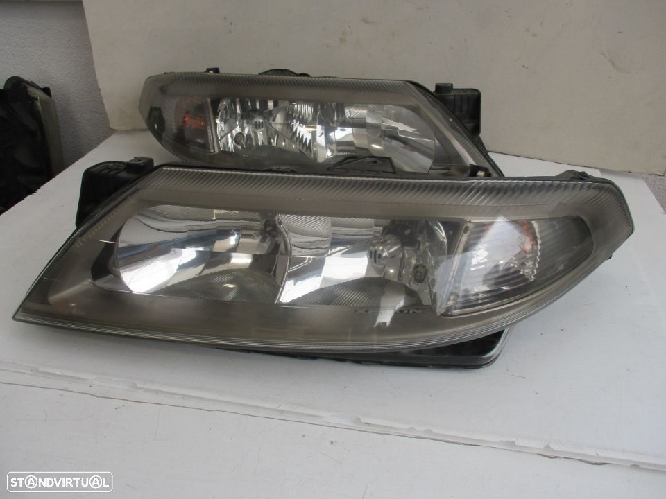 Farol Optica Renault Laguna Xénon 2001 a 2005 Esquerdo Direito - 4