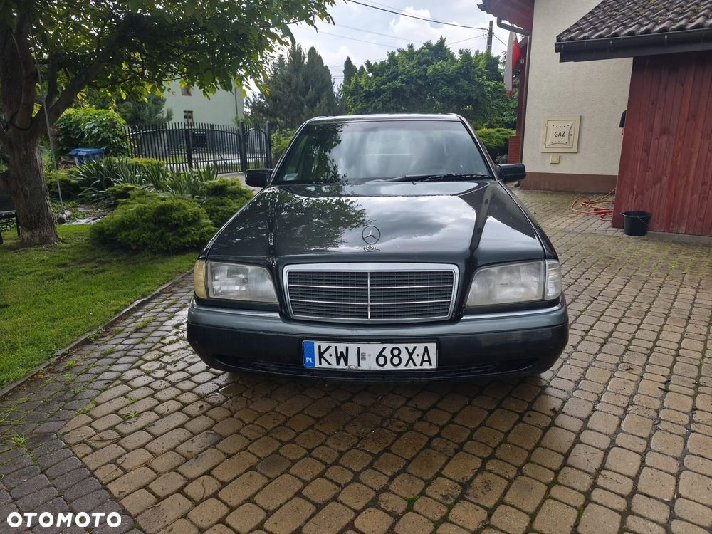 Mercedes-Benz Klasa C 220 D Elegance - 1