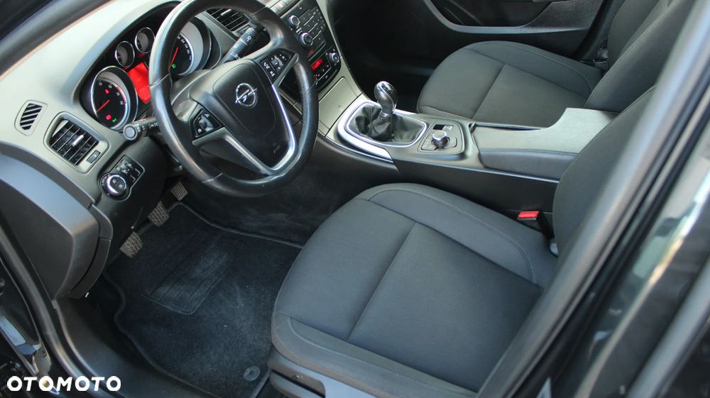Opel Insignia 1.8 Cosmo - 24