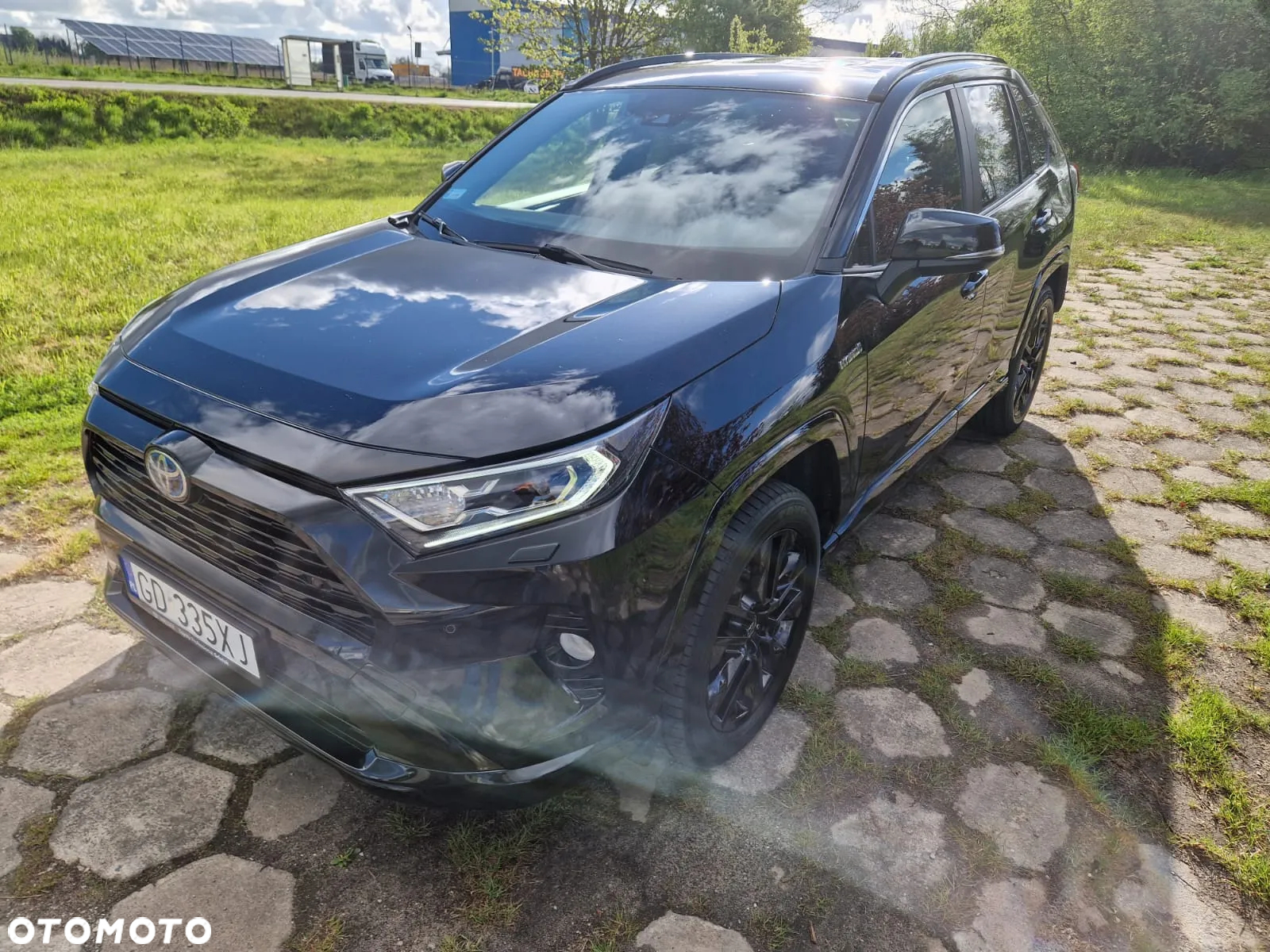 Toyota RAV4 - 8