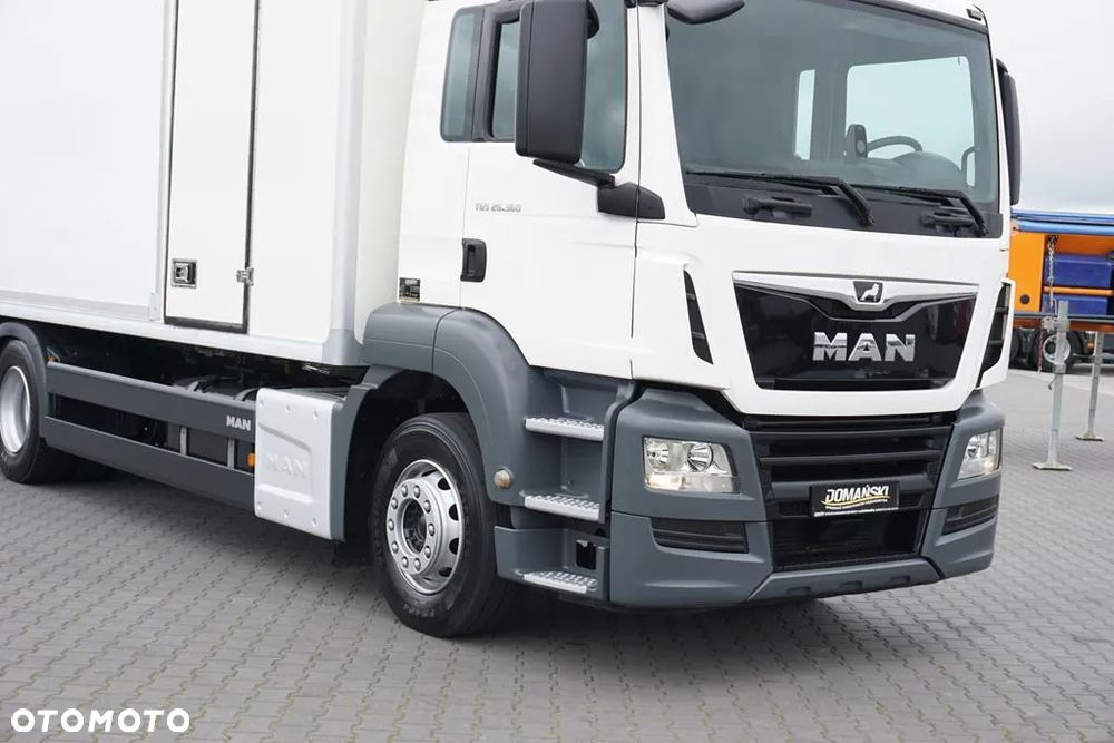 MAN TGS / 26.360 / EURO 6 / CHŁODNIA + WINDA / 20 PALET - 22