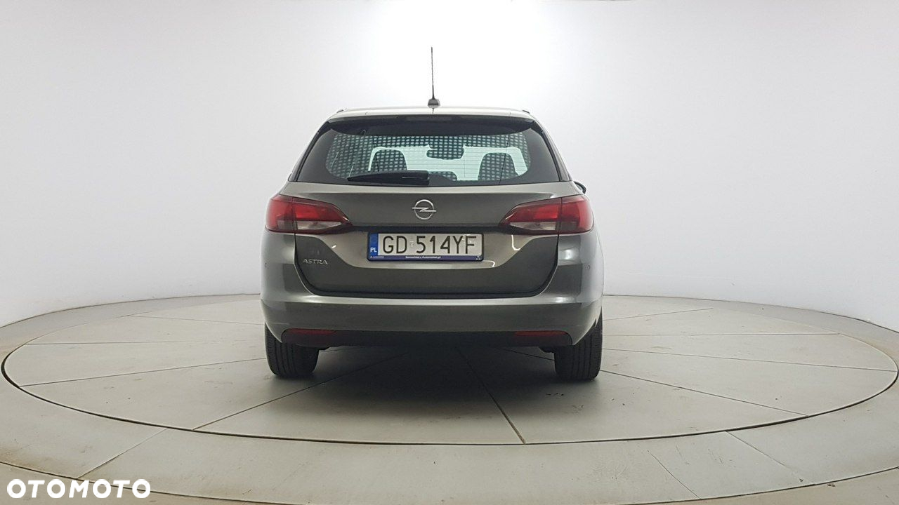 Opel Astra - 6