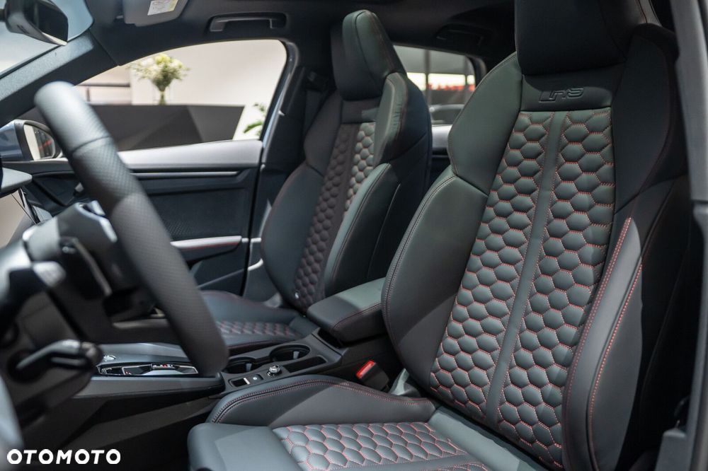 Audi RS3 Sportback - 8