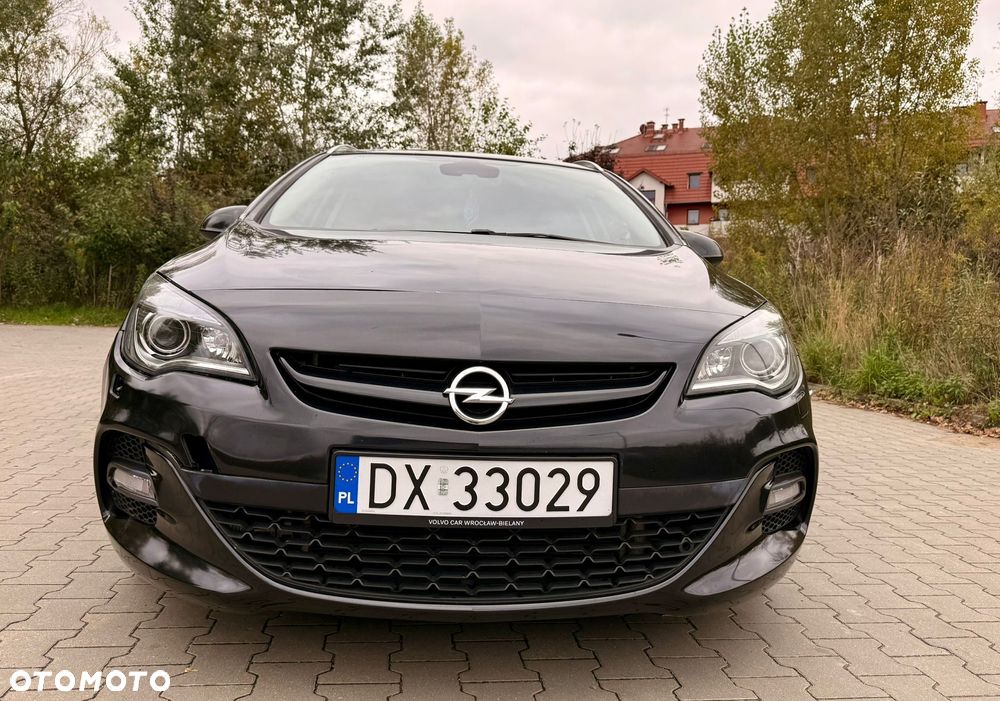 Opel Astra 2.0 CDTI Exklusiv - 2