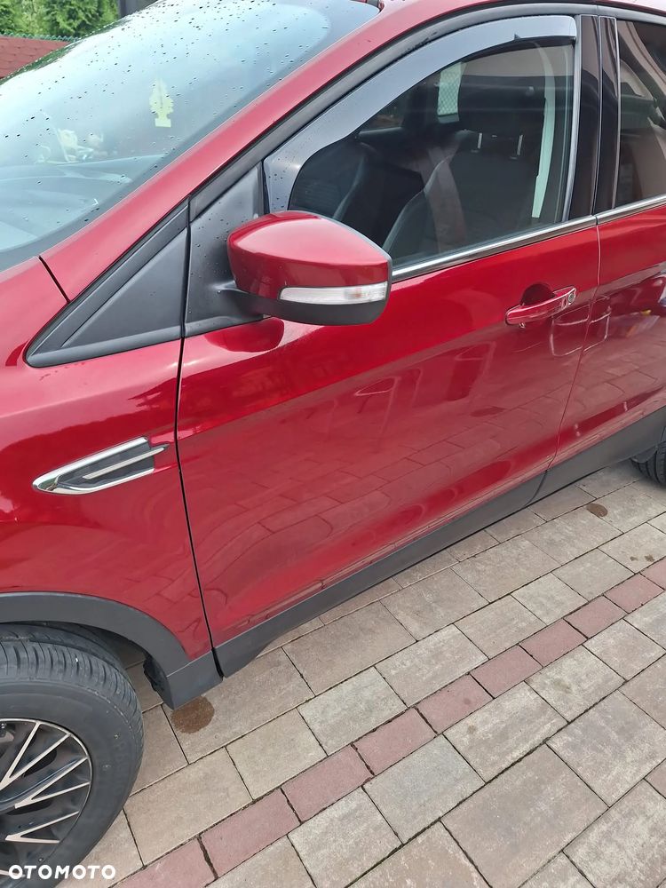 Ford Kuga - 13