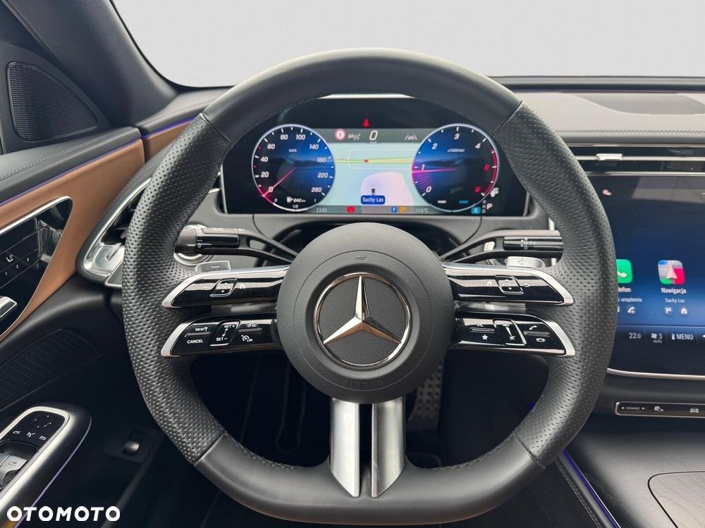 Mercedes-Benz Klasa E - 27
