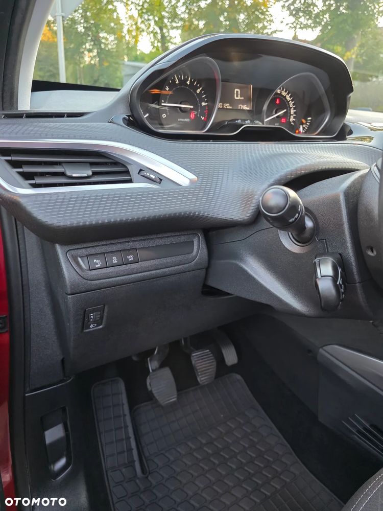 Peugeot 2008 - 19