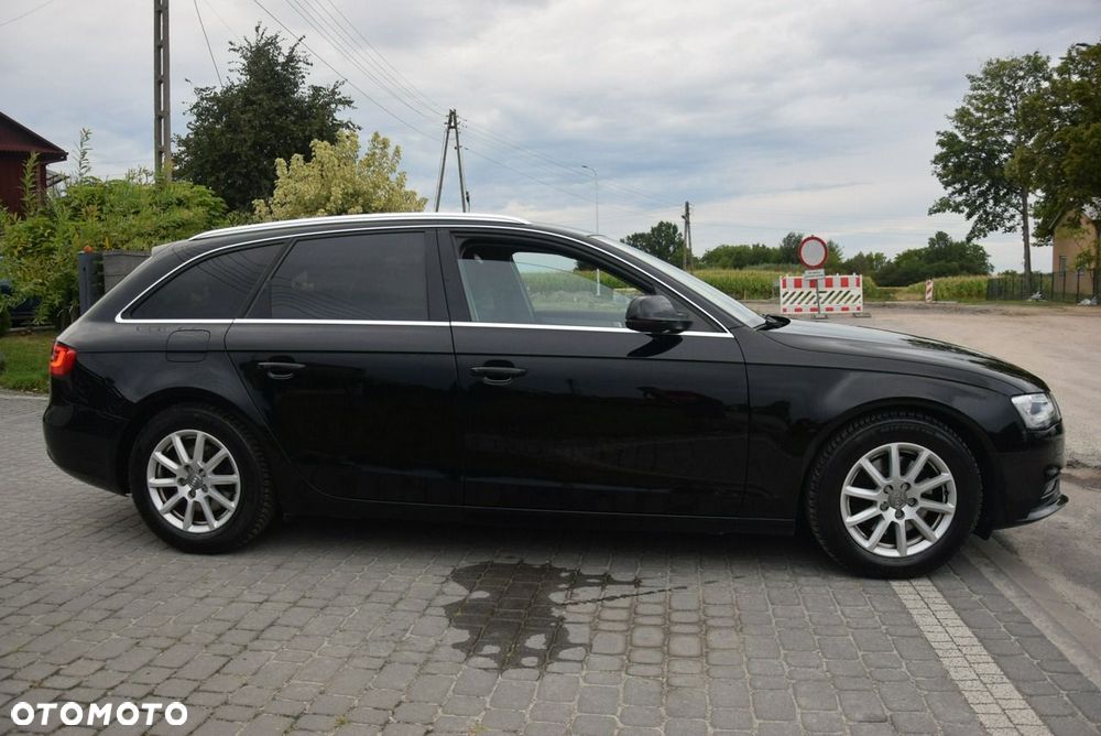Audi A4 Avant 2.0 TDI Quattro S tronic - 12