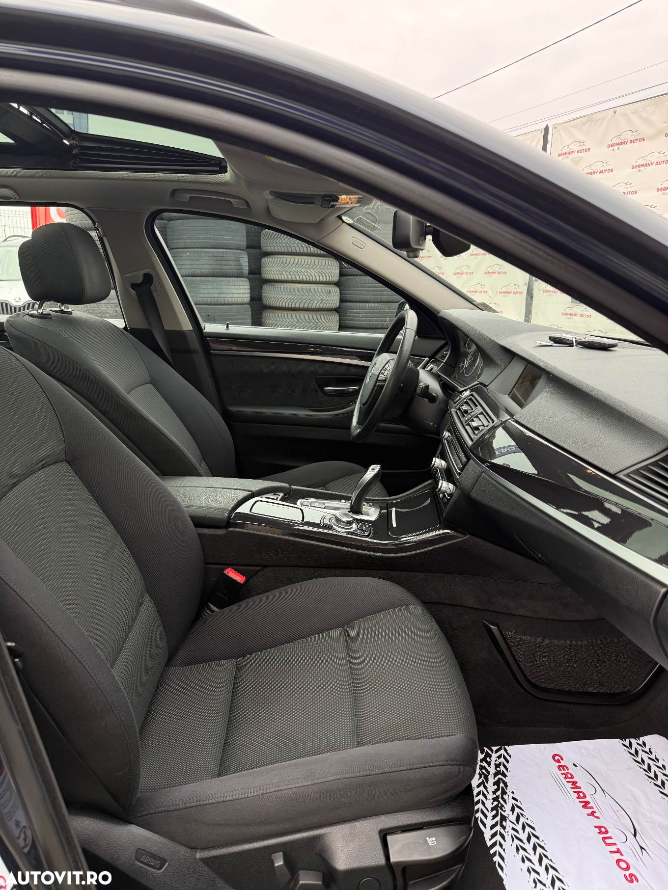 BMW Seria 5 520d Touring Aut. Modern Line - 7